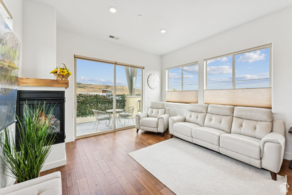 Photo 8 for MLS #2109858 at 6169 E Park Ln #60
