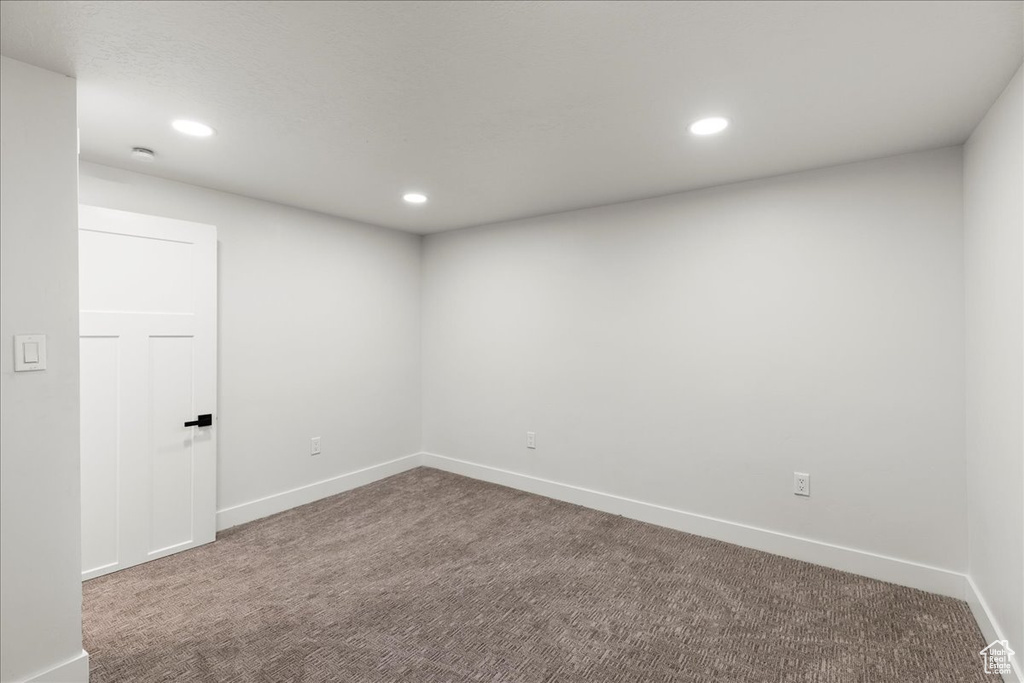 627 E 8680 S Sandy, UT 84070