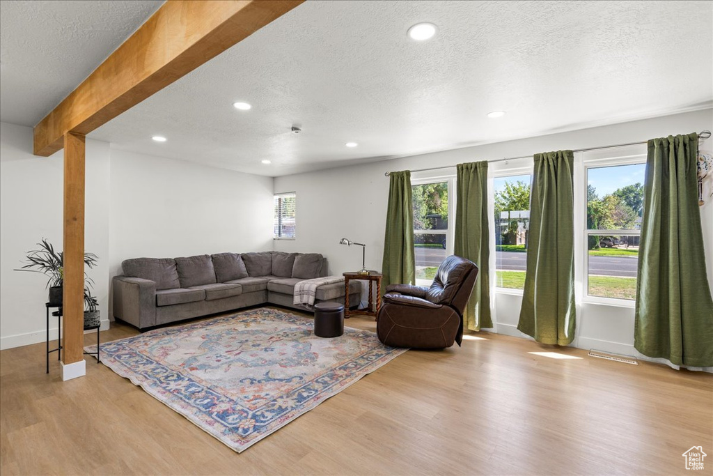 627 E 8680 S Sandy, UT 84070