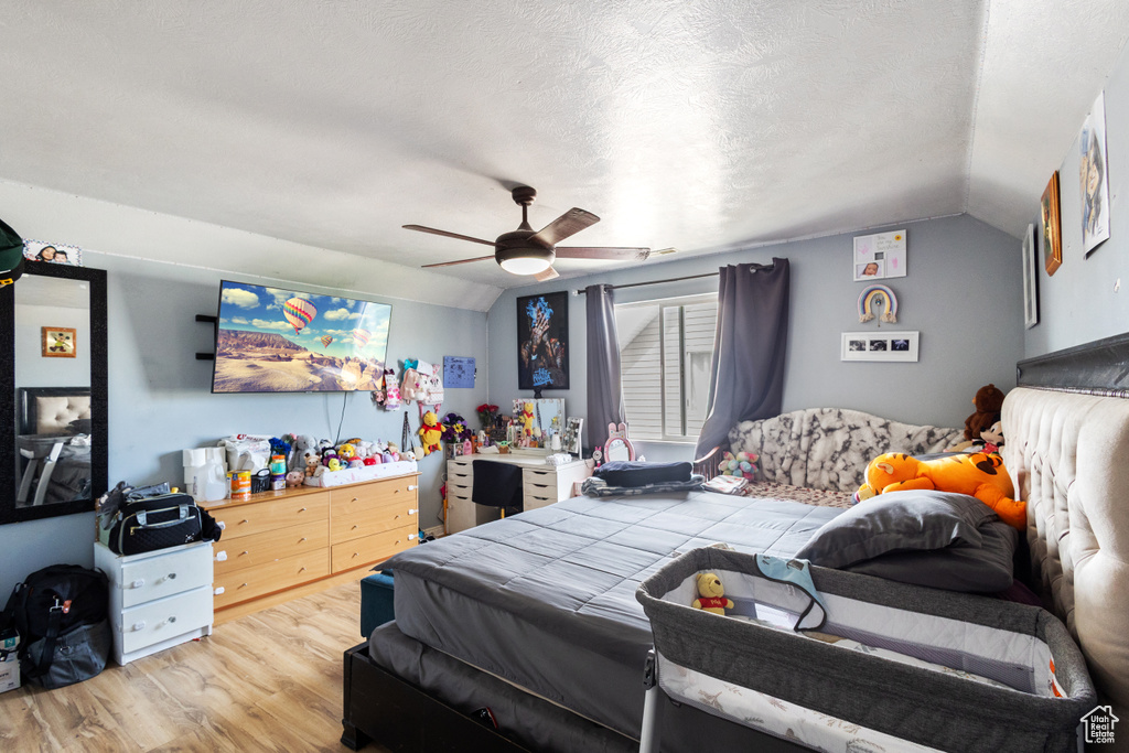 Photo 15 for MLS #2109867 at 3231 Lester St