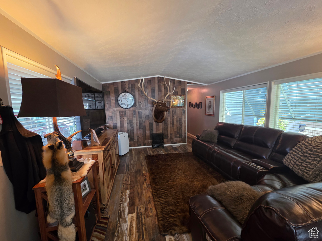 Photo 14 for MLS #2109875 at 296 E Nashue St #112