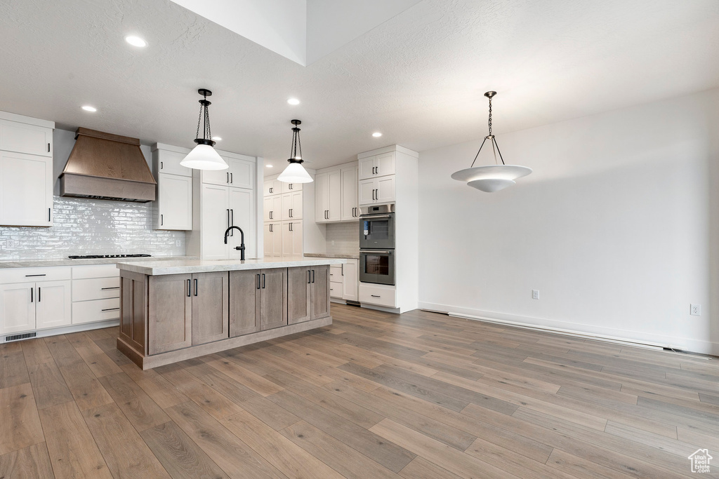 Photo 8 for MLS #2109881 at 674 E Silver Hill Loop #94
