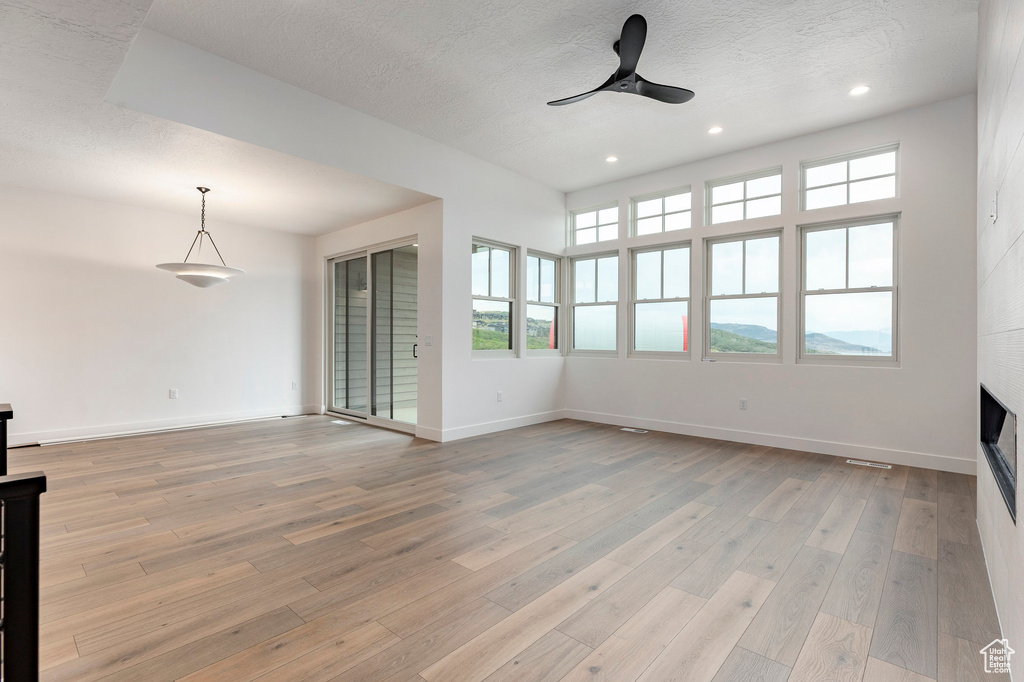 Photo 3 for MLS #2109881 at 674 E Silver Hill Loop #94