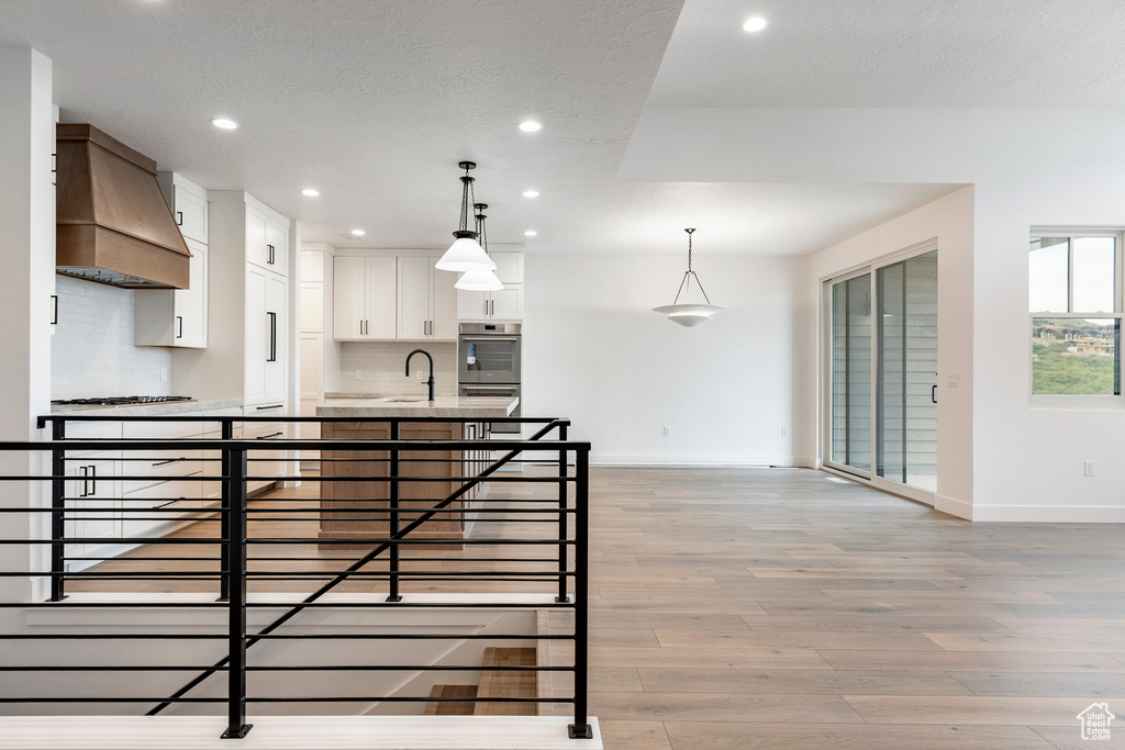 Photo 2 for MLS #2109881 at 674 E Silver Hill Loop #94