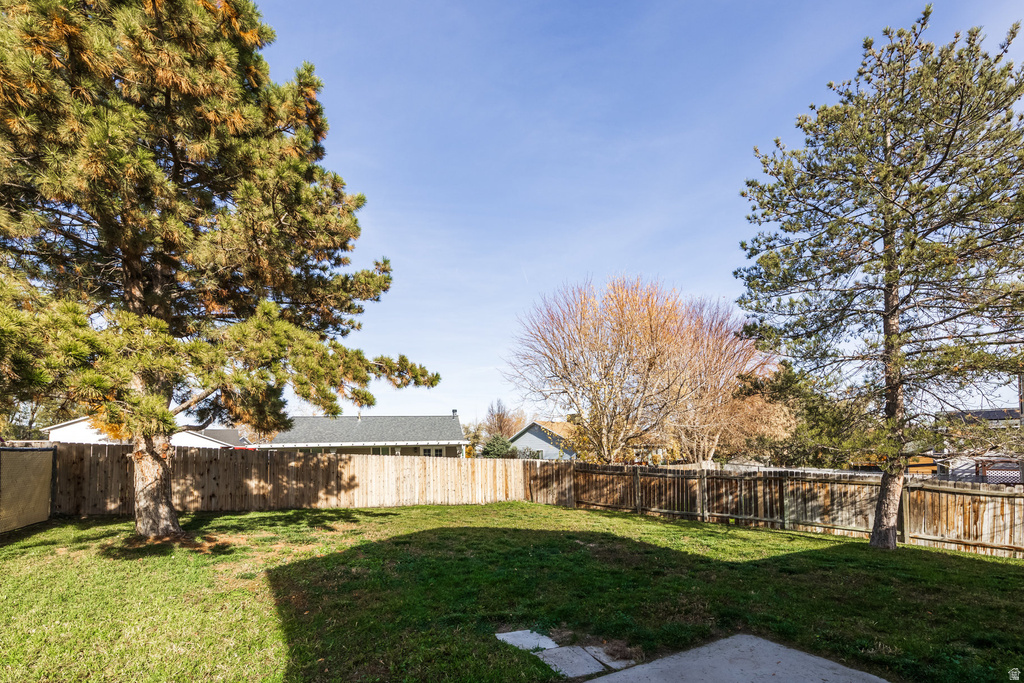 6922 S MULLIEN DR West Jordan, UT 84084