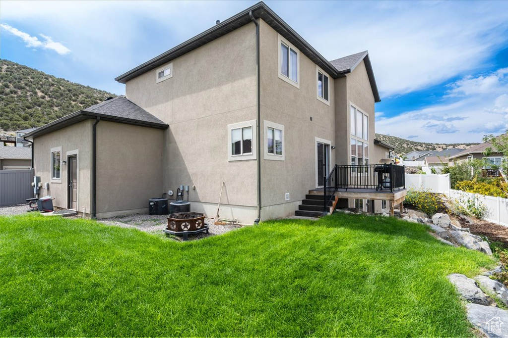 3847 E HOLLOW CREST DR Eagle Mountain, UT 84005