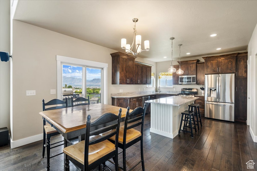3847 E HOLLOW CREST DR Eagle Mountain, UT 84005