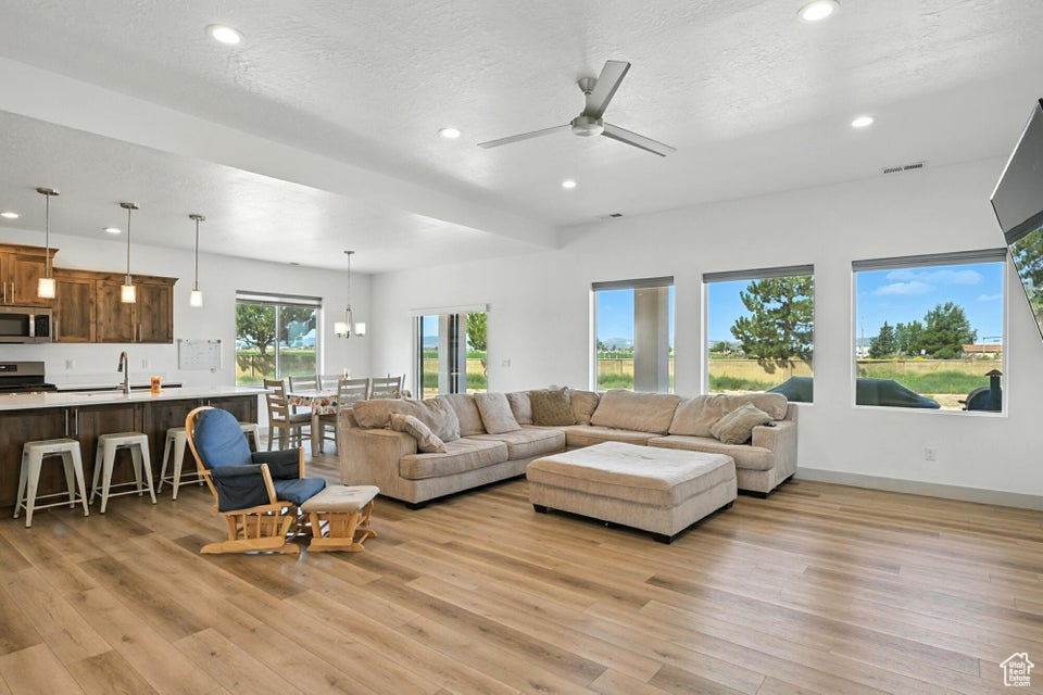 Photo 6 for MLS #2109898 at 3977 N Monarch Dr