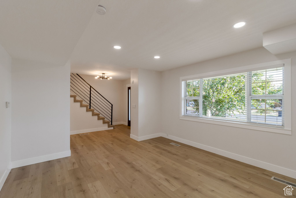 1372 SWEETWATER LN Farmington, UT 84025