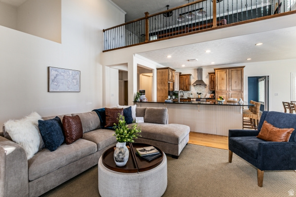 4536 W SILENT RAIN DR South Jordan, UT 84009