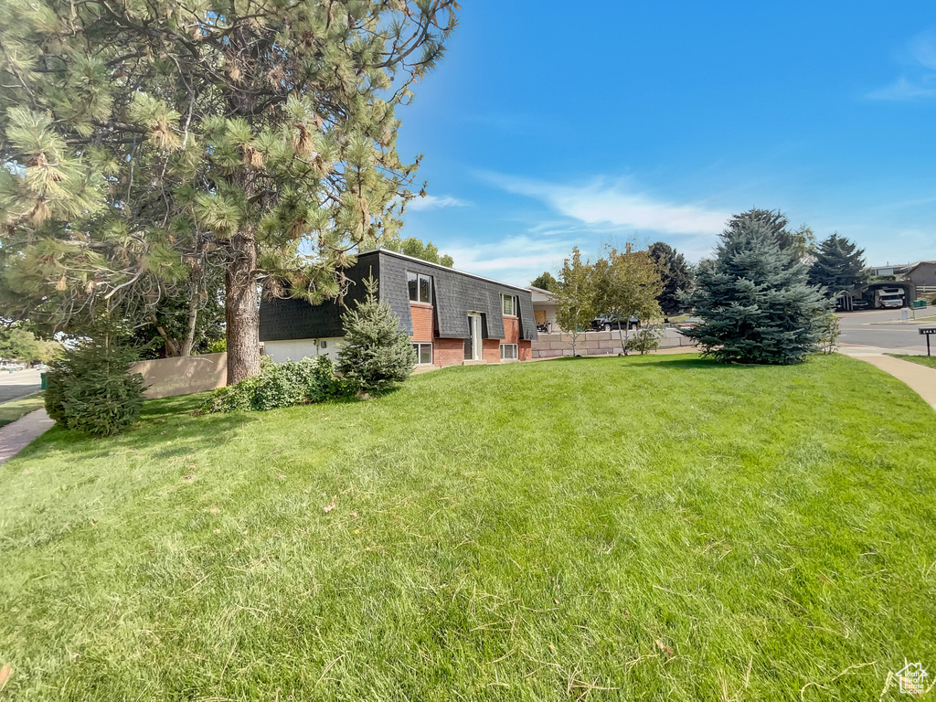 Photo 9 for MLS #2109926 at 2642 W 4400 South
