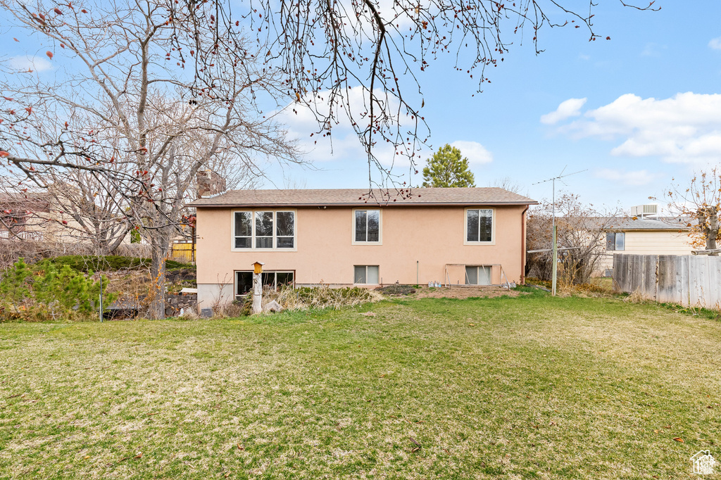 Photo 16 for MLS #2109928 at 669 W Ogden Dr