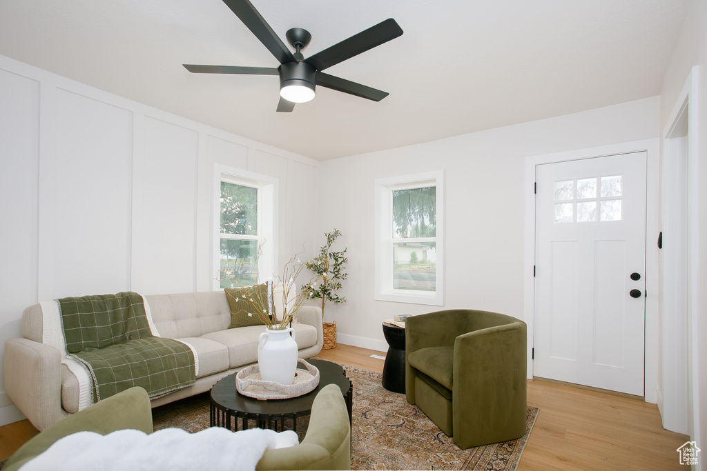 Photo 3 for MLS #2109930 at 346 W 200 North