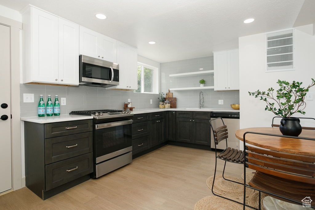 Photo 6 for MLS #2109933 at 785 Sherwood Dr