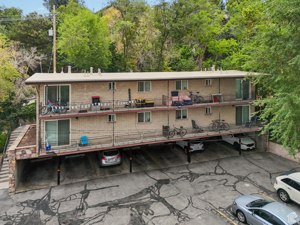 Photo 2 for MLS #2109934 at 475 N Wall St