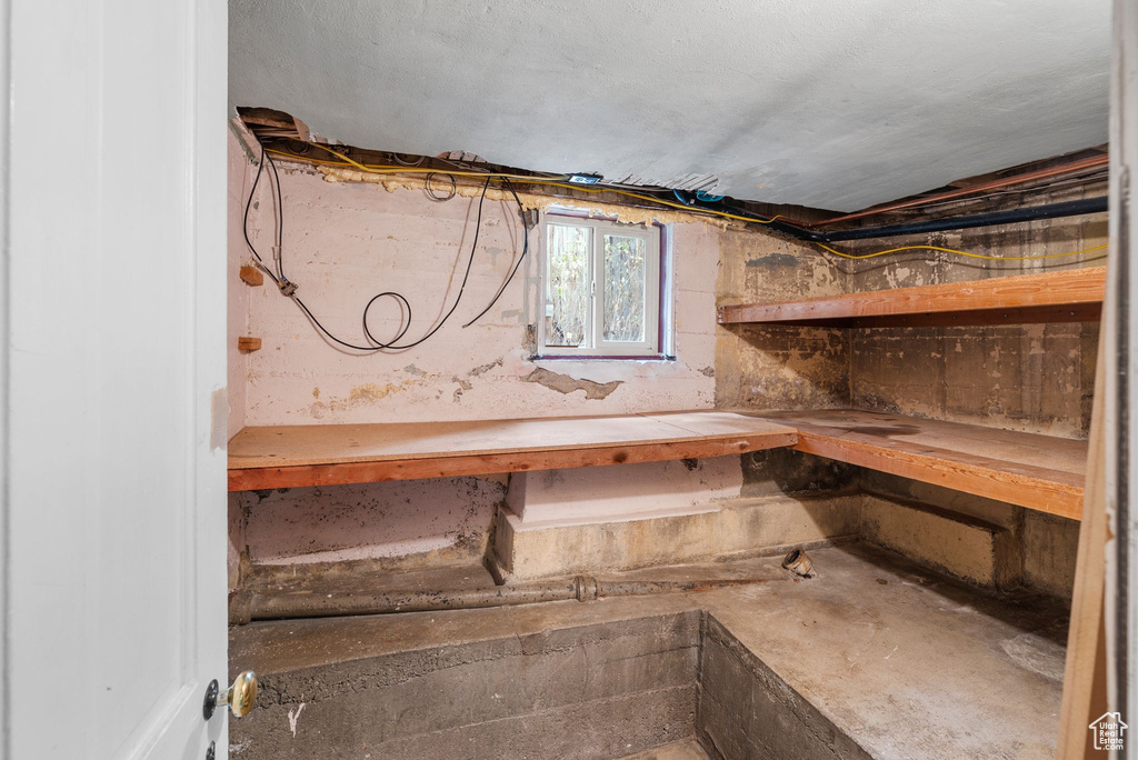 Photo 18 for MLS #2109936 at 1070 W Center St