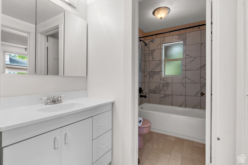 Photo 17 for MLS #2109936 at 1070 W Center St