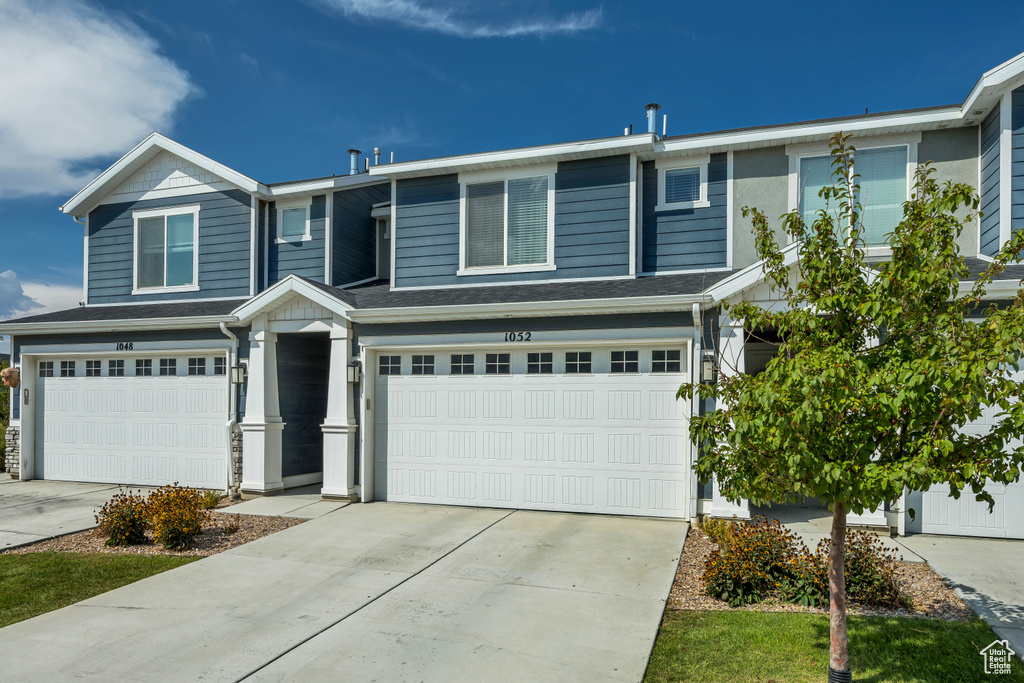 Photo 3 for MLS #2109945 at 1052 E Waterway Ln