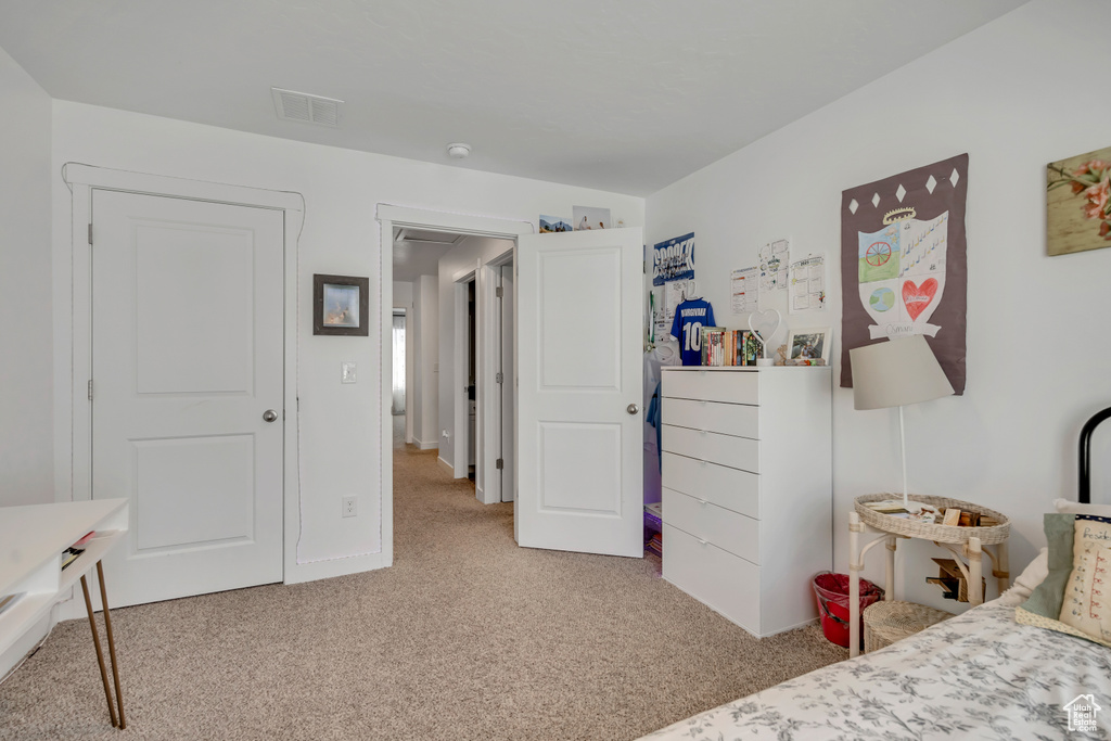 Photo 21 for MLS #2109945 at 1052 E Waterway Ln