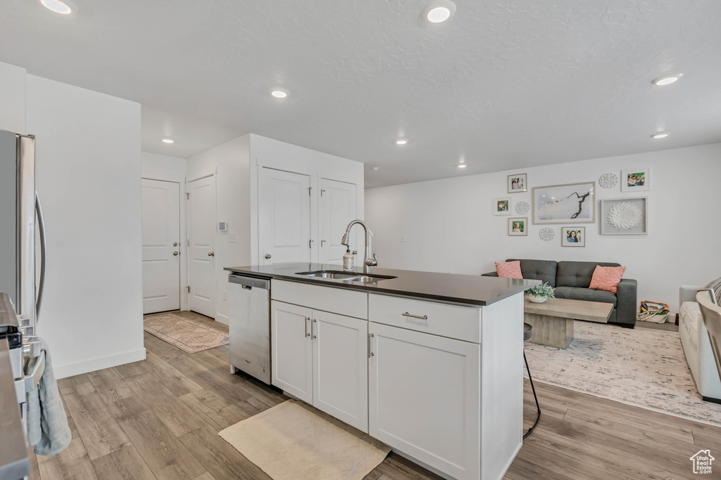 Photo 10 for MLS #2109945 at 1052 E Waterway Ln