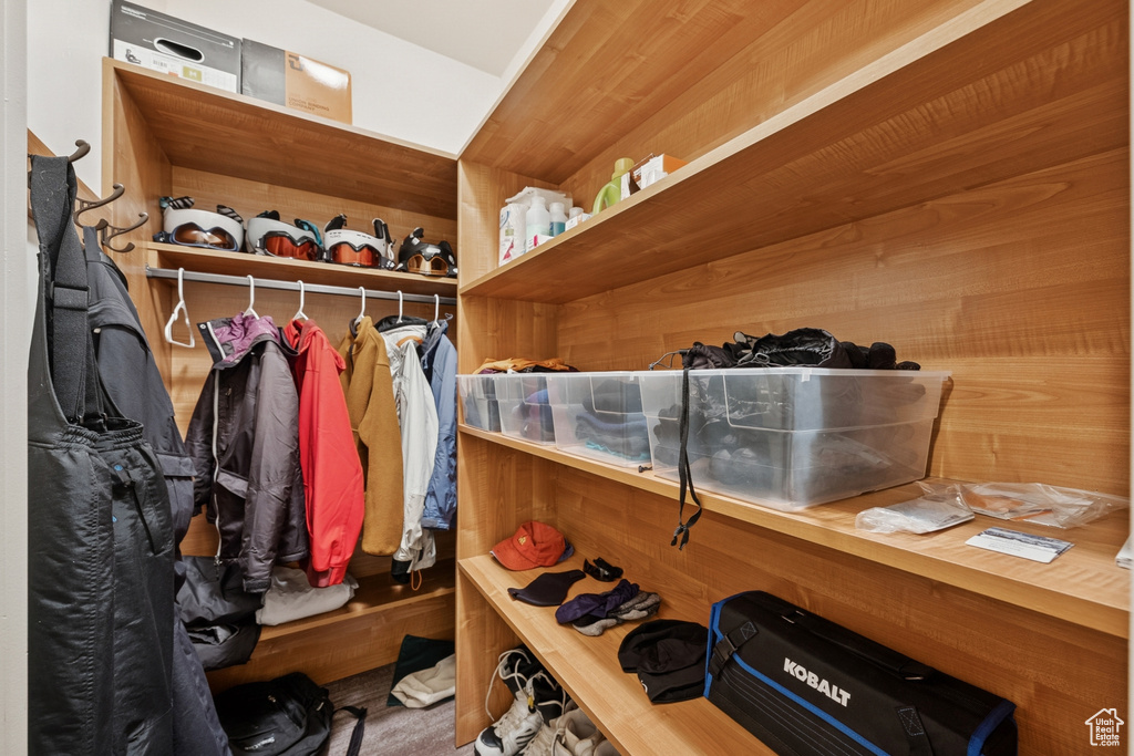 Photo 7 for MLS #2109946 at 1476 W Newpark Blvd #308
