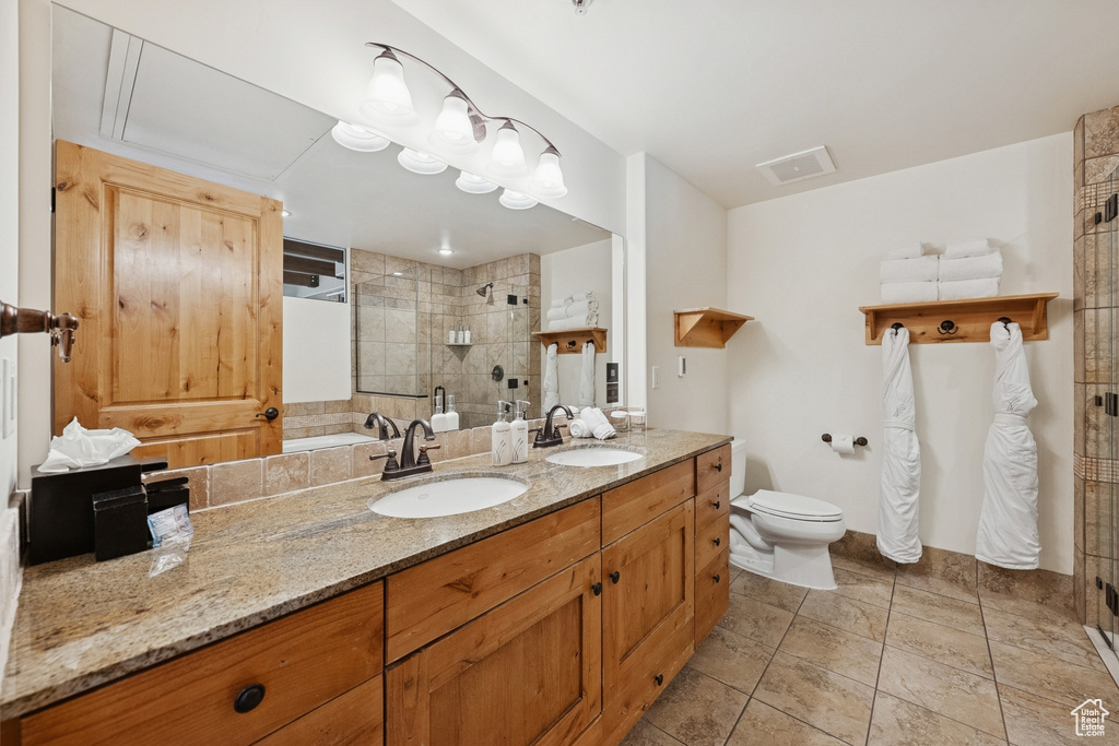 Photo 13 for MLS #2109946 at 1476 W Newpark Blvd #308