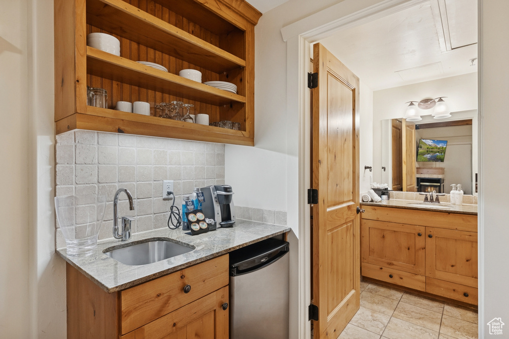 Photo 25 for MLS #2109946 at 1476 W Newpark Blvd #308