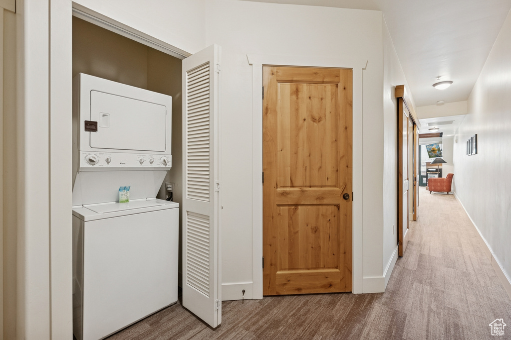Photo 8 for MLS #2109946 at 1476 W Newpark Blvd #308