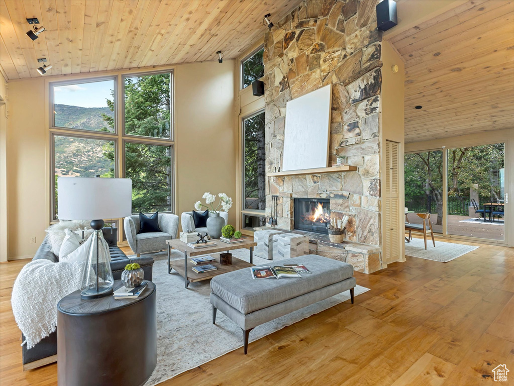 Photo 10 for MLS #2109947 at 4517 S Abinadi Rd