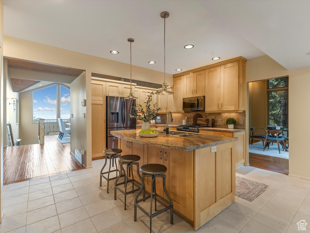 Photo 17 for MLS #2109947 at 4517 S Abinadi Rd