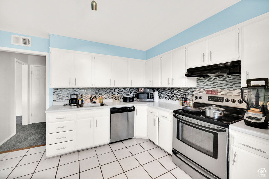Photo 9 for MLS #2109951 at 2209 E Carriage Ln #42