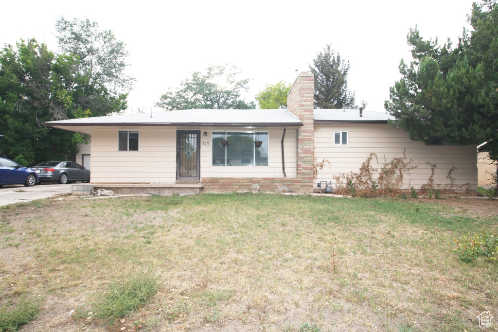 Photo 3 for MLS #2109957 at 345 N 700 East