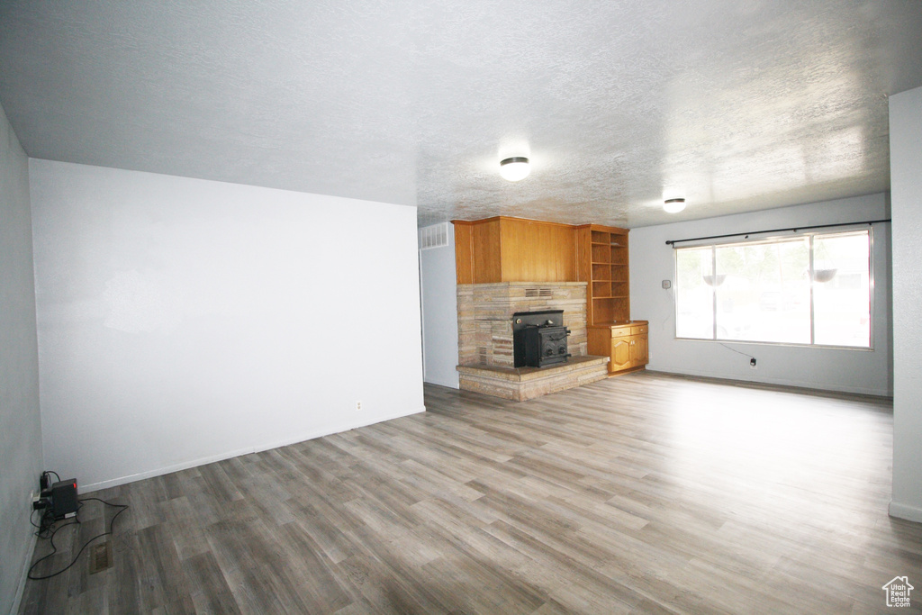 Photo 5 for MLS #2109957 at 345 N 700 East