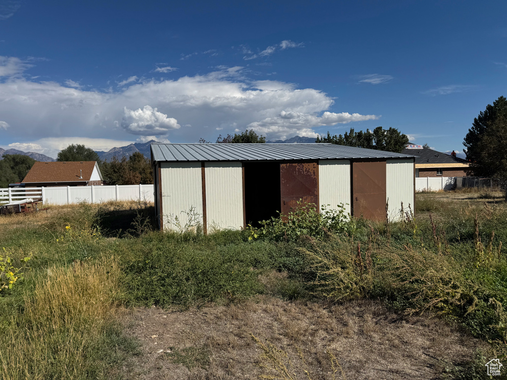 Photo 11 for MLS #2109963 at 2970 W 8870 South