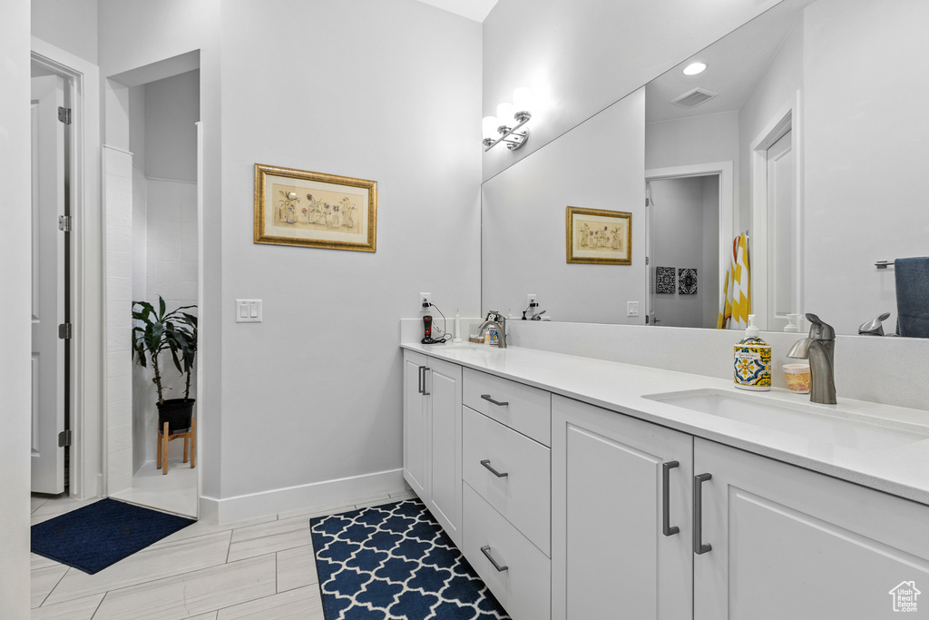 Photo 11 for MLS #2109965 at 1216 W Wickham Dr