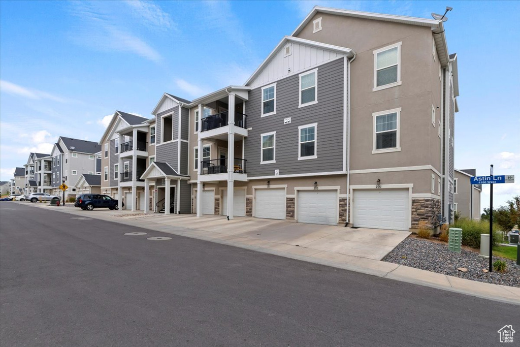 Photo 2 for MLS #2109966 at 14697 S Astin Ln #O201