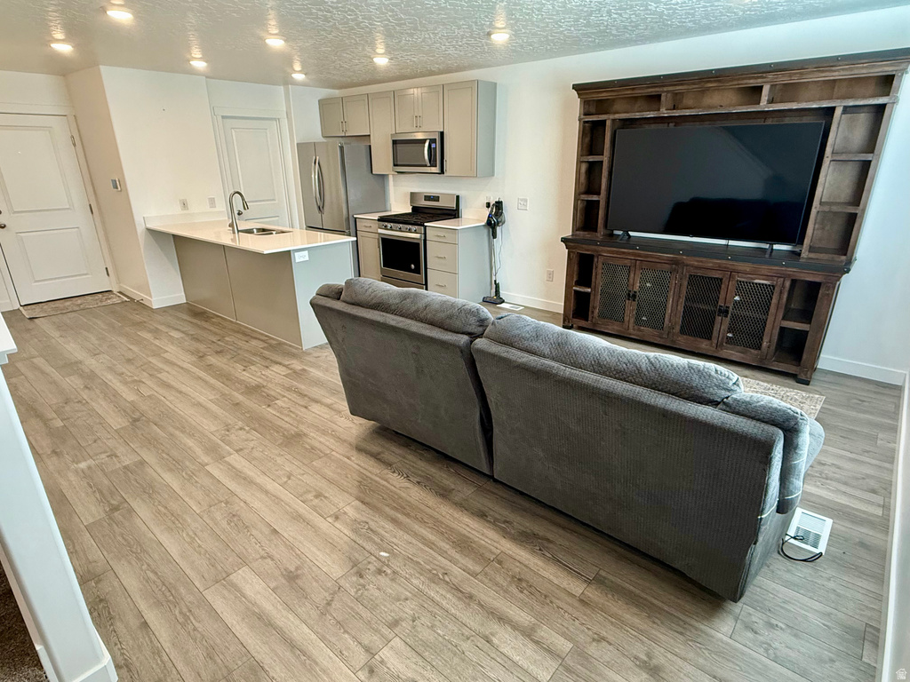 1113 E BEARING DR Saratoga Springs, UT 84045