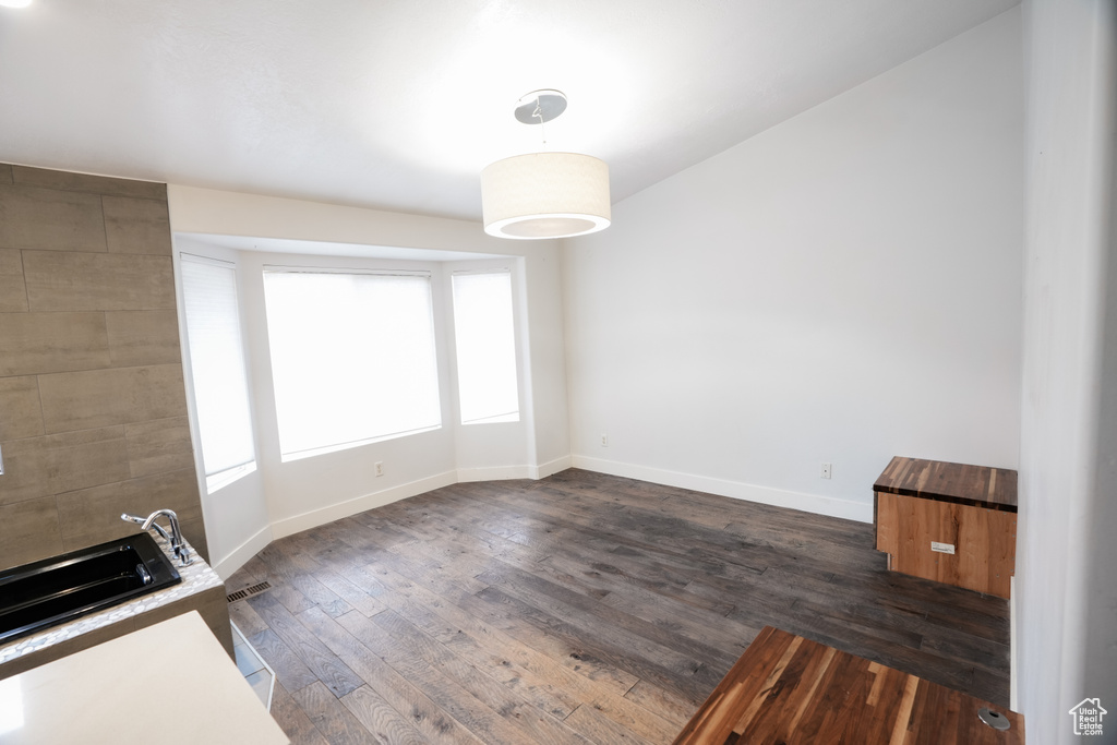 Photo 27 for MLS #2109969 at 1795 E Walnut Grove Dr