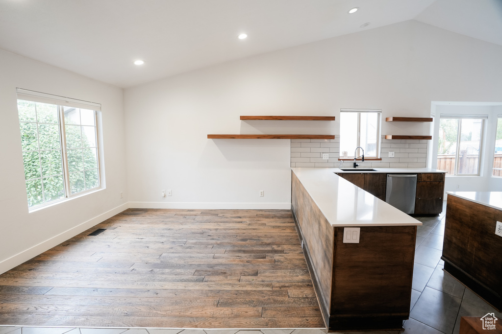 Photo 7 for MLS #2109969 at 1795 E Walnut Grove Dr