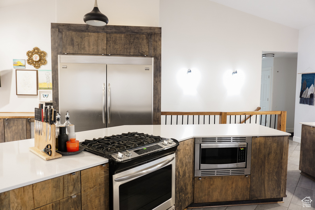 Photo 19 for MLS #2109969 at 1795 E Walnut Grove Dr