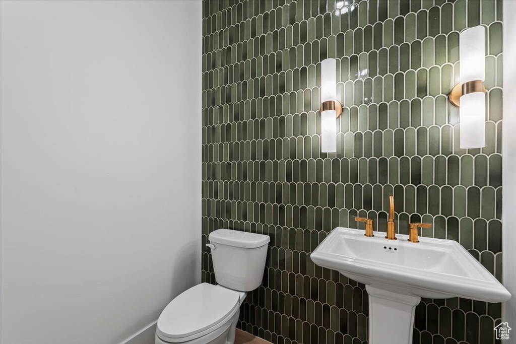 Photo 16 for MLS #2109974 at 1031 W 125 South