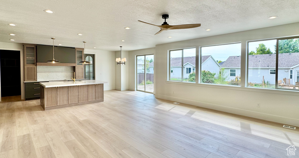 1031 W 125 S Lehi, UT 84043