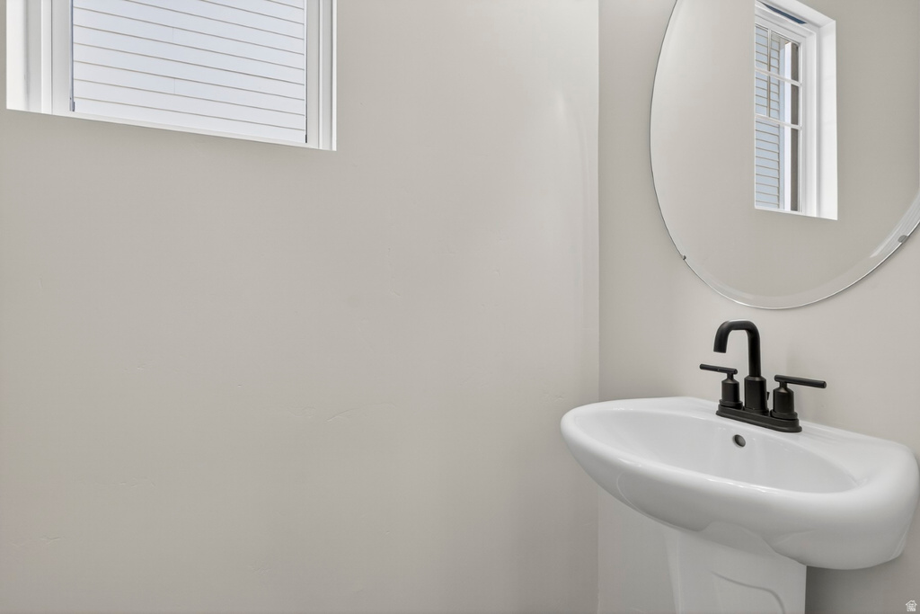 7232 W TERRAINE RD West Jordan, UT 84081