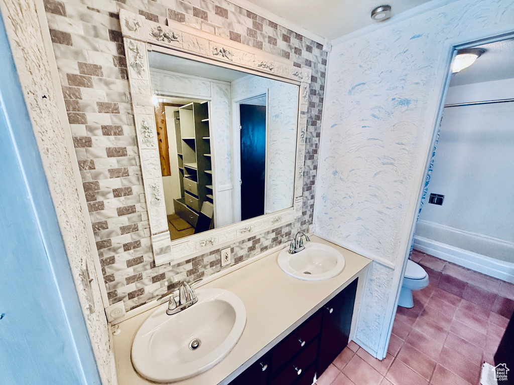 Photo 19 for MLS #2109979 at 3017 S Jamboree St #12