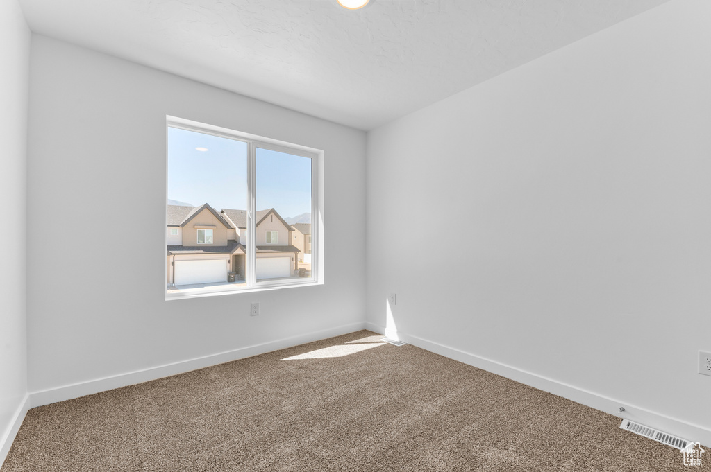 Photo 5 for MLS #2109982 at 1491 E 720 North #1058