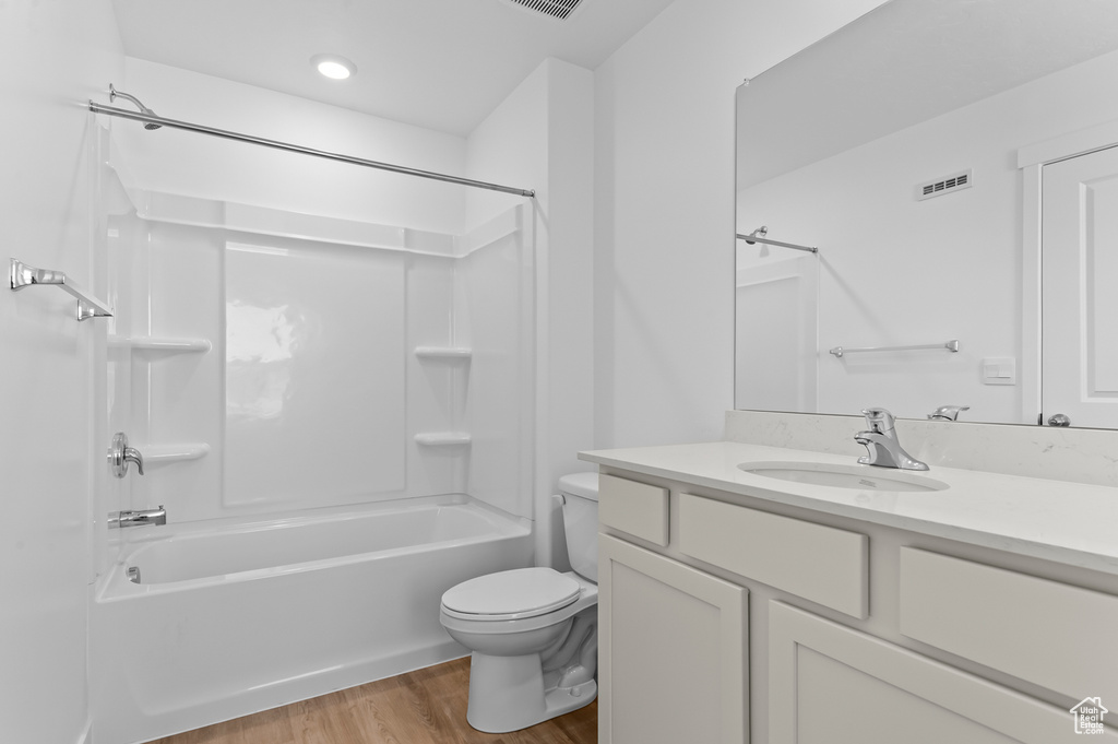 Photo 8 for MLS #2109982 at 1491 E 720 North #1058