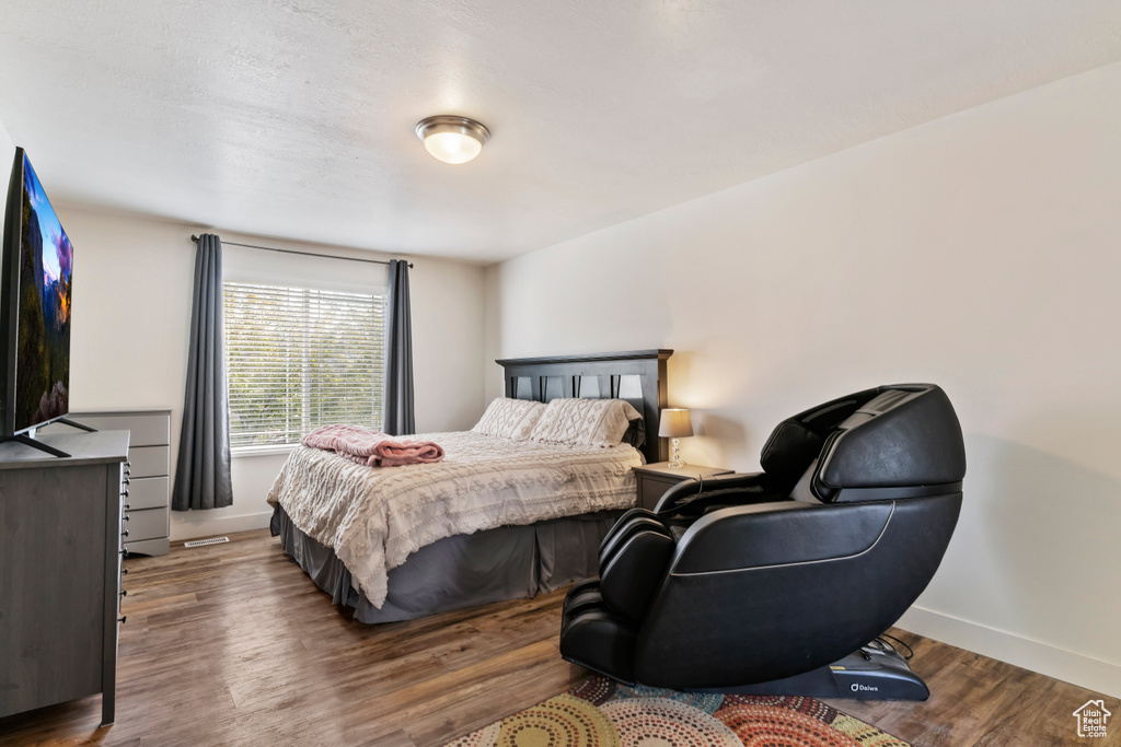 Photo 14 for MLS #2109987 at 335 Alford Ct