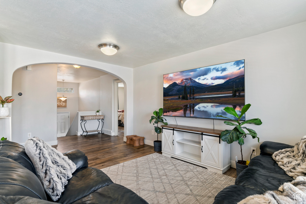 Photo 8 for MLS #2109987 at 335 Alford Ct