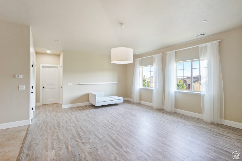 Photo 16 for MLS #2109990 at 3635 E Clear Rock Rd  #12