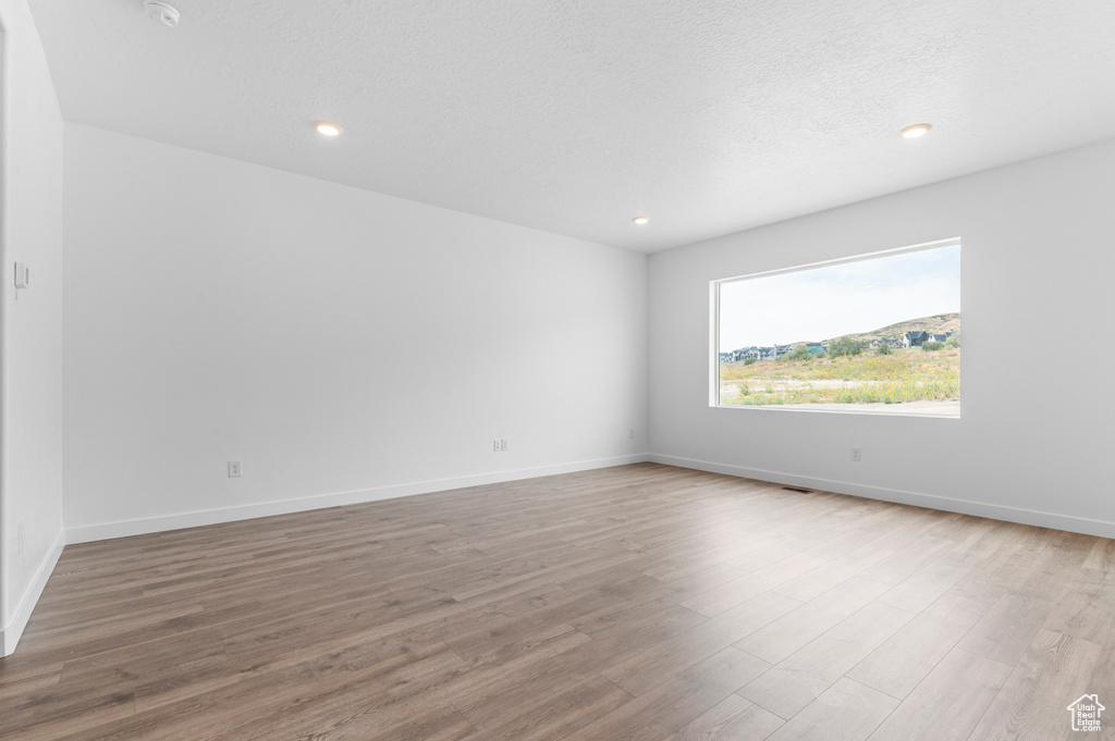 Photo 5 for MLS #2109992 at 4213 N Moray Dr #143